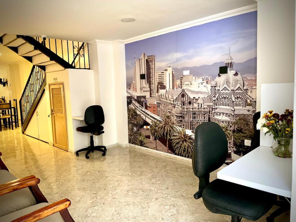 Hotel Eterna Primavera Medellín Buitenkant foto