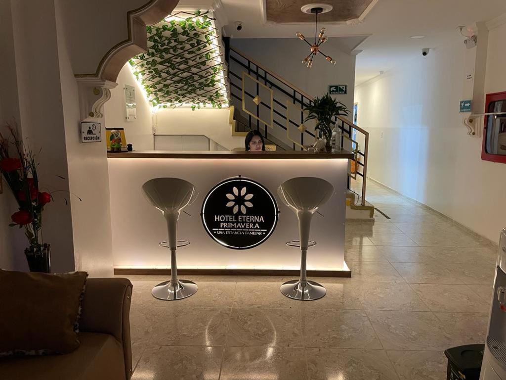 Hotel Eterna Primavera Medellín Buitenkant foto