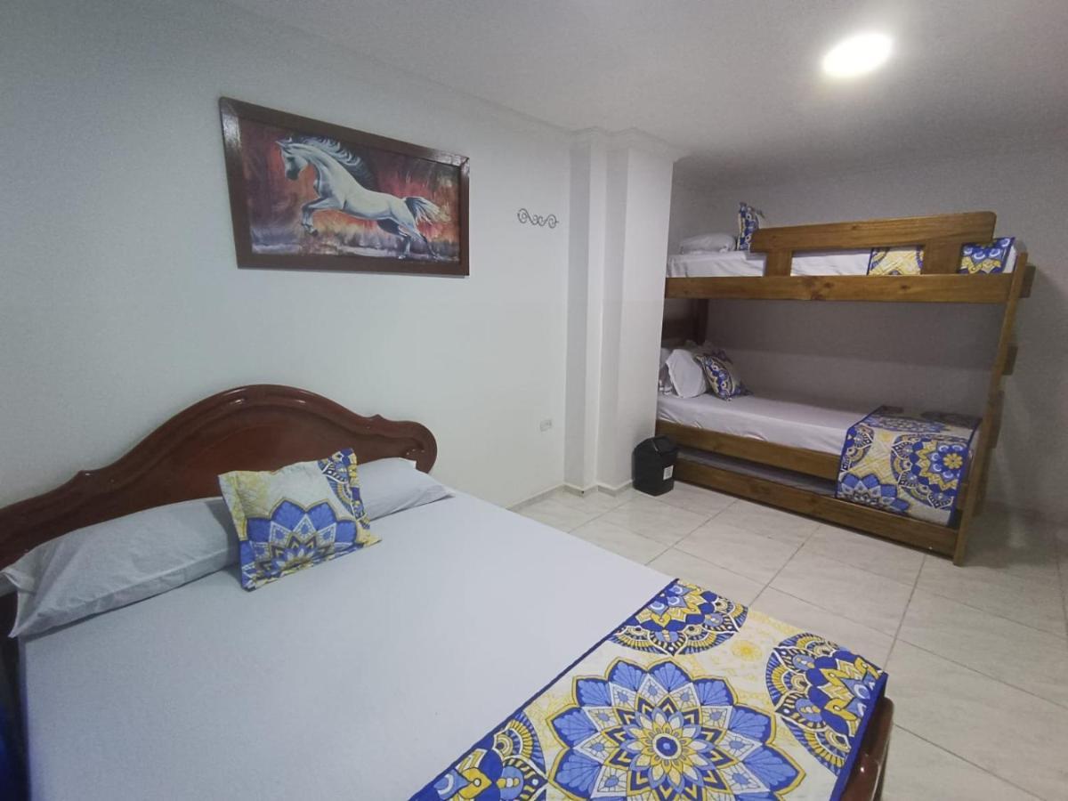 Hotel Eterna Primavera Medellín Buitenkant foto